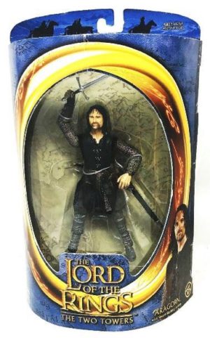 Aragorn with Sword-Slashing Action (Oval Blue Card)-1a - Copy