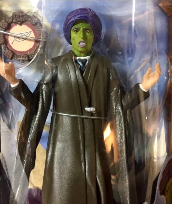 Lord Voldemort “Green-Face Brown-Casting Stone Variant”! (Harry Potter And The Sorerer’s Stone “Wizard Collection” Series-1) “Rare-Vintage” (2001)