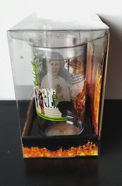 Princess Leia (Cup & Figure Deluxe Box Set)-b Princess Leia (Cup & Figure Deluxe Box Set)-b