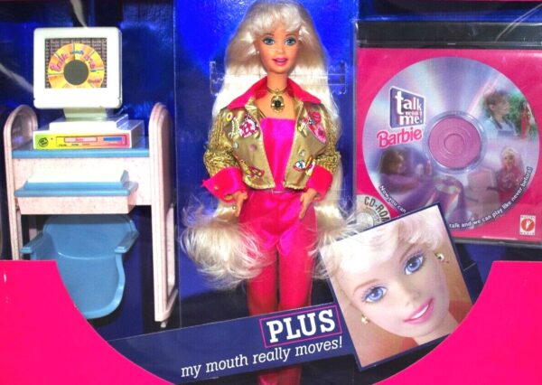 alk with Me Barbie (Blonde)-01