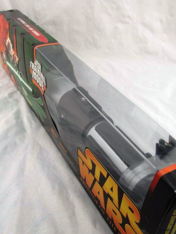 Yoda Electronic Lightsaber (3)