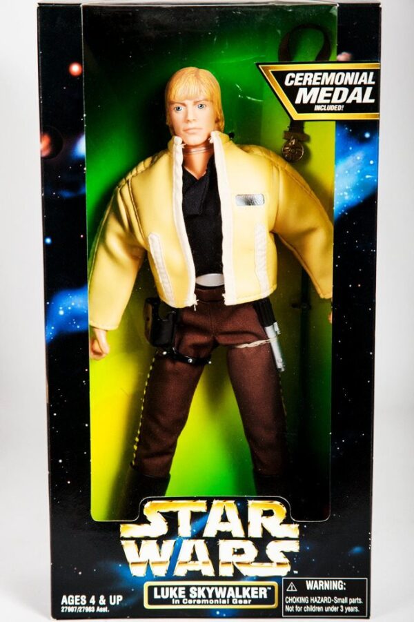 Luke Skywalker in Ceremonial Gear-01a Luke Skywalker in Ceremonial Gear-01a