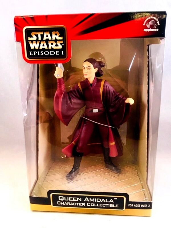 Queen Amidala Character Collectible-01