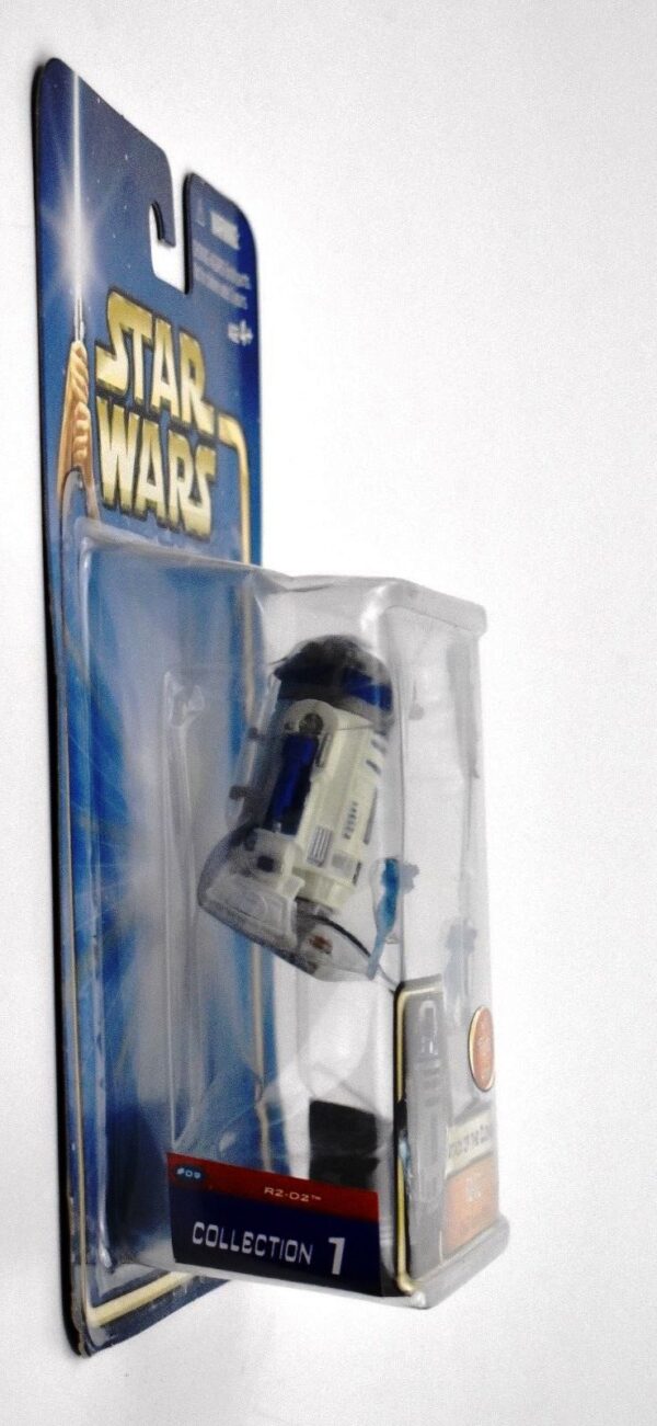 R2-D2 Droid Factory Flight-01a