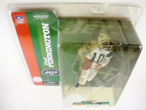 Chad Pennington ("Rookie New York Jets QB #10 Dirty White Jersey") Series-07 (2004)