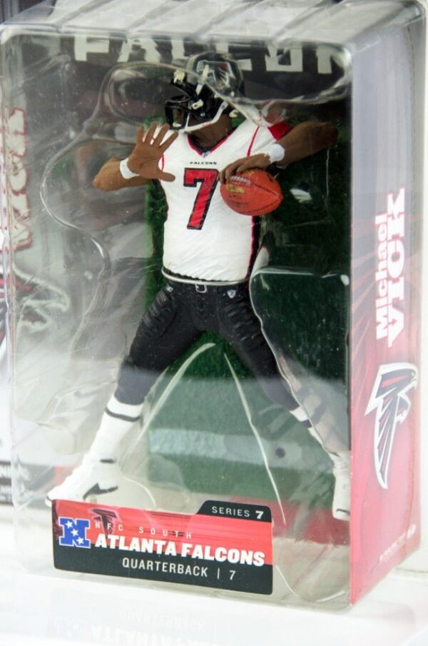 Michael Vick ("Atlanta Falcons QB, No. 7 Clean White Jersey") Series-07 (2004)