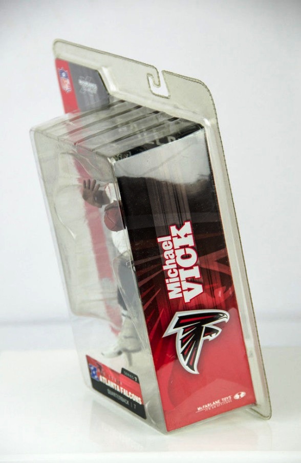 Michael Vick ("Atlanta Falcons QB, No. 7 Clean White Jersey") Series-07 (2004)