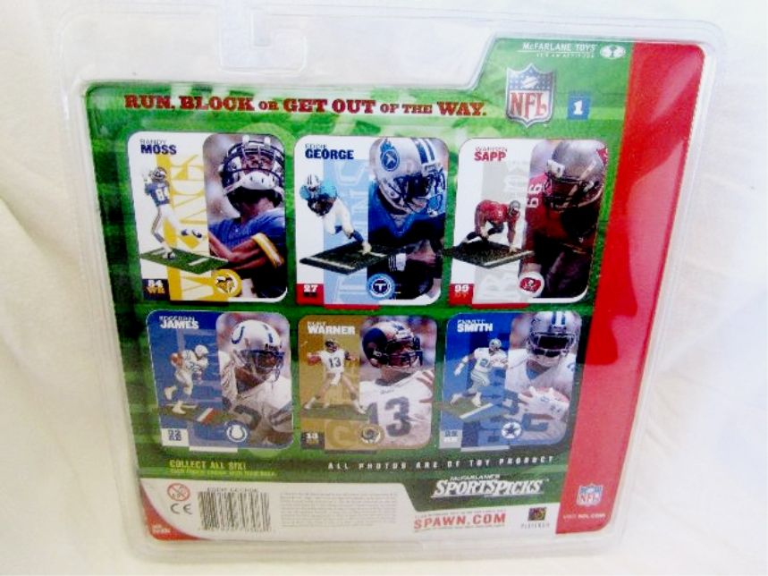 2001 McFarlane NFL Eddie George (Dirty-White-Jersey) Chase-0 (3)