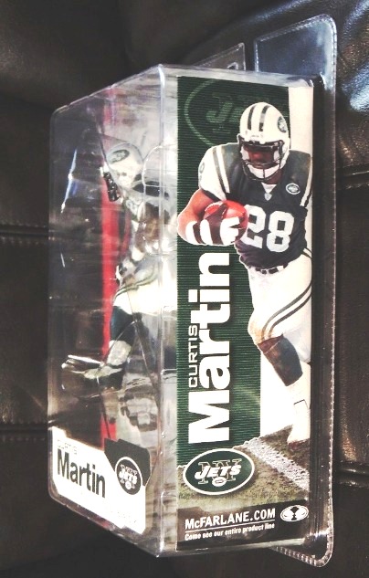 2002 McFarlane NFL Curtis Martin White Jersey (Chase) (7) 2002 McFarlane NFL Curtis Martin White Jersey (Chase) (7)