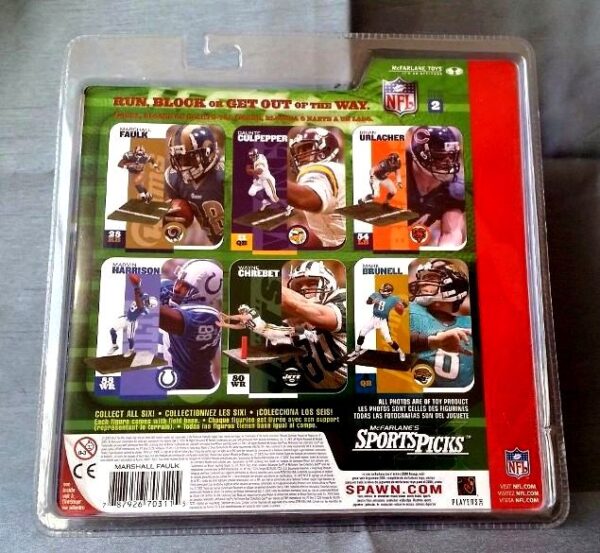 Marshall Faulk – (St. Louis Rams RB #28-“Dirty" Uniform) Series-2 (2001)