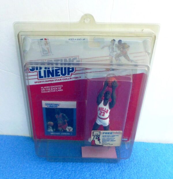 Michael Jordan (1988 Rookie Edition wCollector Card Series) (2)
