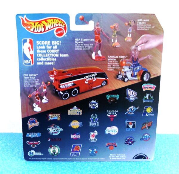 Michael Jordan (Hot Wheels Radical Rides Chicago Bulls) (6)