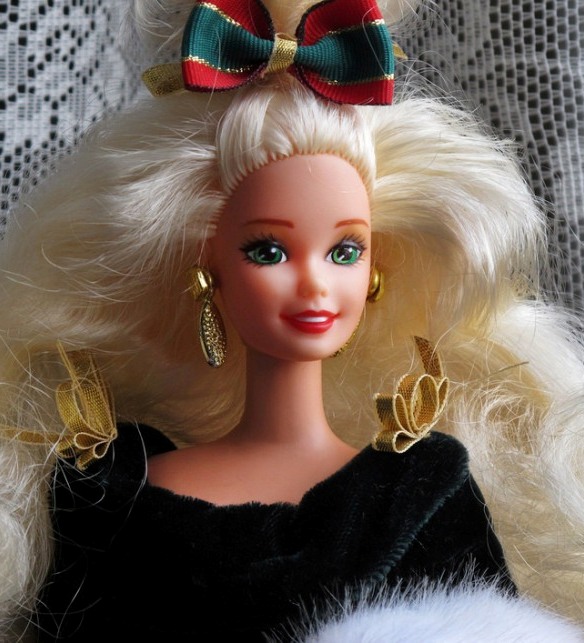 1994 Happy Holidays Barbie (Blonde) Gala-01a