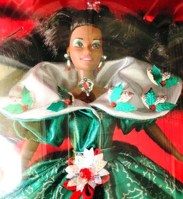 1995-Happy-Holidays-Barbie-Doll-African-American-01