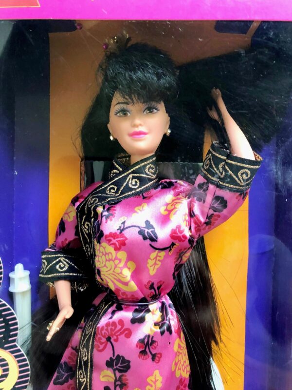 Chinese Barbie Doll (With Hair Pins)-01