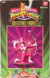 Kimberly Pink Ranger Collectible Figure (3)