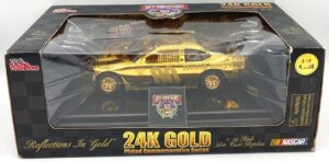 1998 Heilig-Meyers #90 Nascar 50th Ann (Reflections In Gold 24k) 1-24 scale (1)