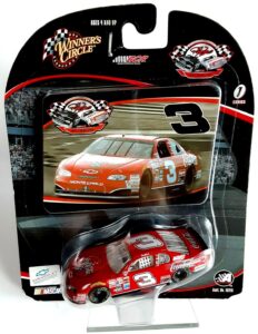 2004 Winner's Circle Museum Series (Red) Dale Earnhardt Chevrolet Monte Carlo (A)