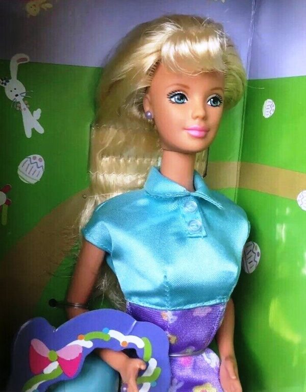 Easter Surprise (Blonde)-01a Easter Surprise (Blonde)-01a