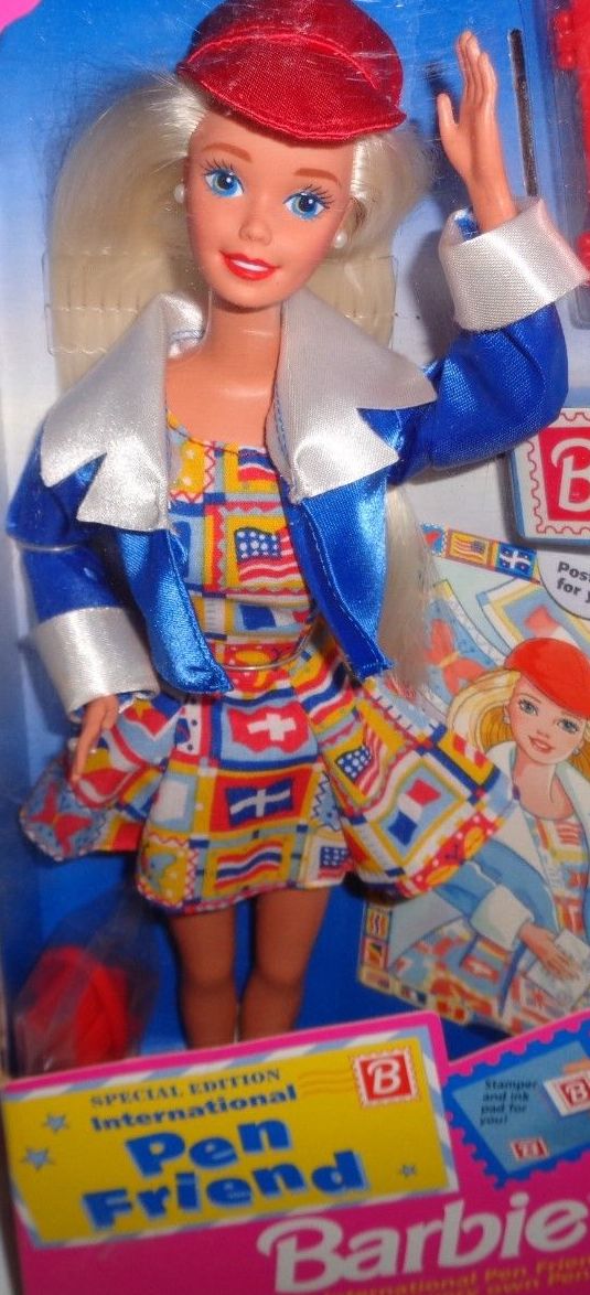 International Pen Friend Barbie-01a International Pen Friend Barbie “Blonde” (Mattel-“Toys R Us Exclusive” Special Edition) “Rare-Vintage” (1995)