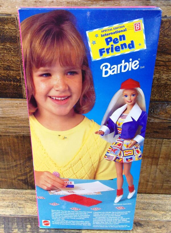 International Pen Friend Barbie-01bb International Pen Friend Barbie “Blonde” (Mattel-“Toys R Us Exclusive” Special Edition) “Rare-Vintage” (1995)