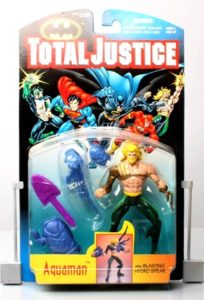 Aquaman Gold Variant Shoulder Armor-00