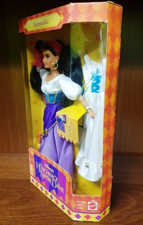 Esmeralda "12 Inch" (Disney The HunchBack of Notre Dame “12-Inch Action Figure”) Series-1 “Rare-Vintage” (1995)