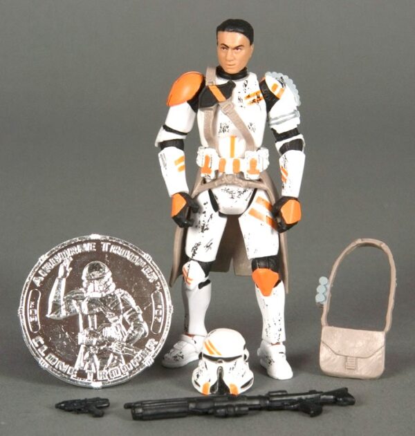 Airborne Trooper (with Silver Coin)-01