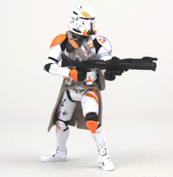 Airborne Trooper (with Silver Coin)-d