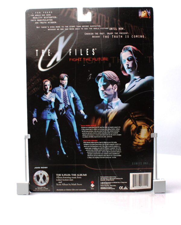 Attack Alien (with cave man Variant) UPC-787926161144-1