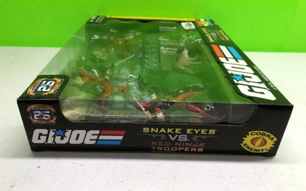 Snake Eyes vs Red Ninjas Troopers (Exclusive)-02