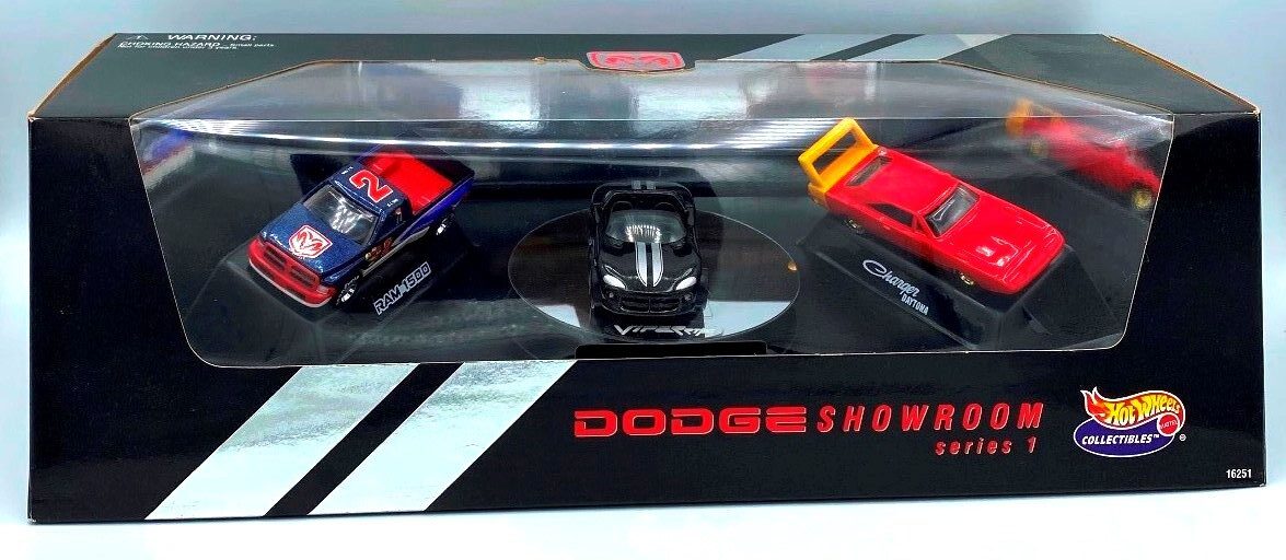 Dodge Showroom (3-Car Set) (1)