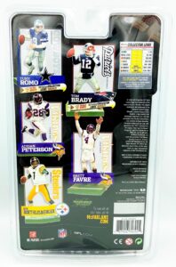 2010 Game Stop Exclusive Tom Brady 2pcs (4)