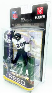 2010 McFarlane S-24 ED Reed White 1pc (3)