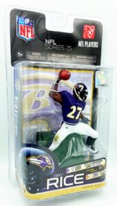 2010 McFarlane S-25 Ray Rice Purple 2pcs (2)