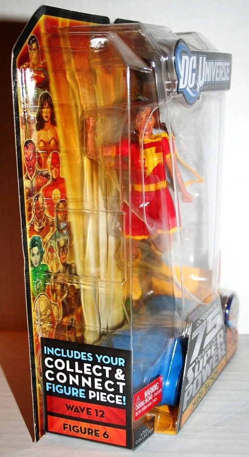 75 Years of Super Power Wave 12 Figure 6 (Mary Batson) Red-001