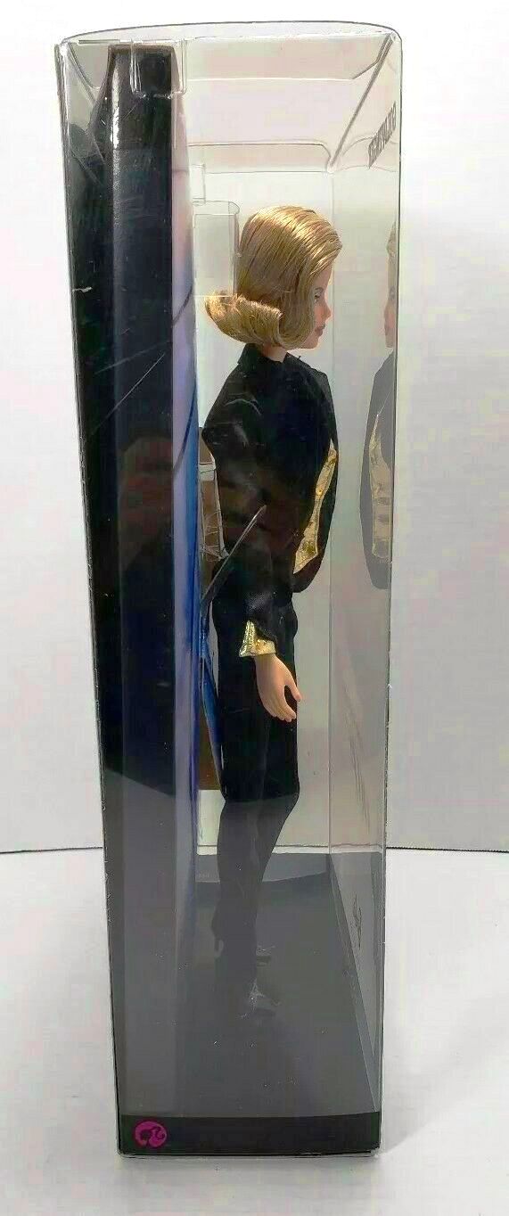 James Bond 007 Goldfinger Pussy Galore-01c James Bond 007 Goldfinger Pussy Galore-01c