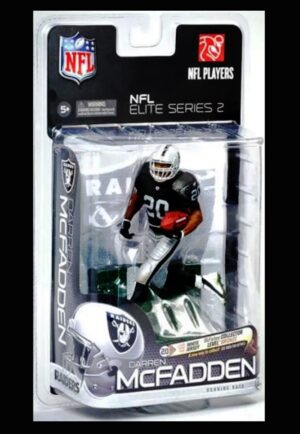 2011 McFarlane NFL Elite Darren McFadden (Black-Jersey) (A)