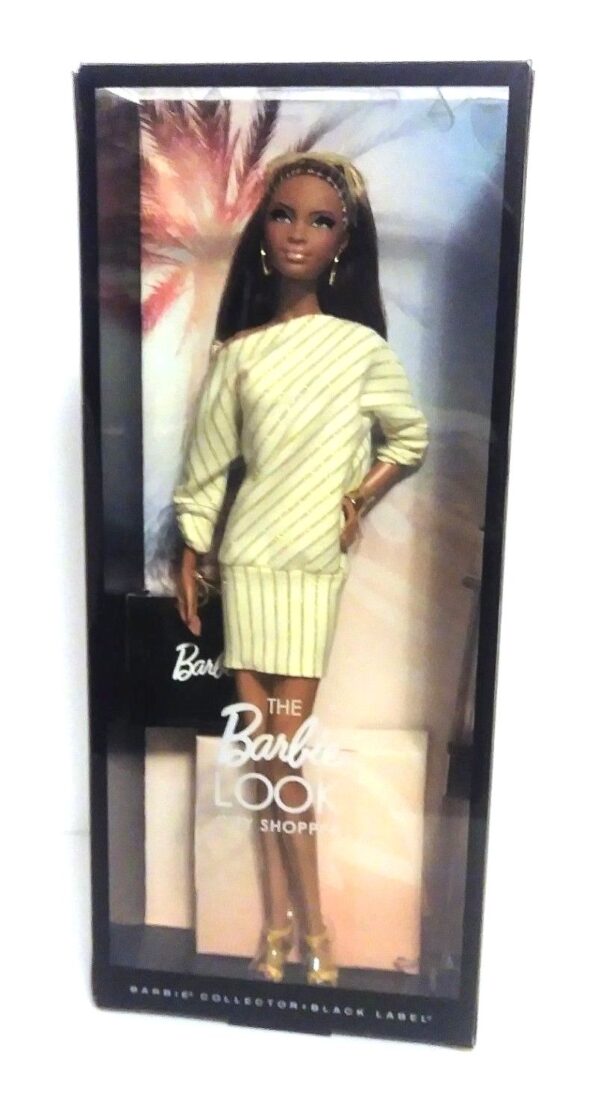 The Barbie Look City Shopper (African American) (2) The Barbie Look City Shopper (African American) (2)