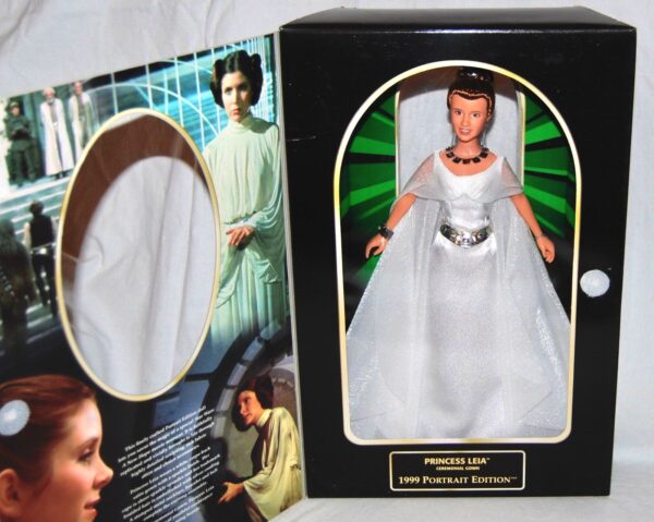 Princess Leia In Ceremonial Gown-4 Princess Leia In Ceremonial Gown-4