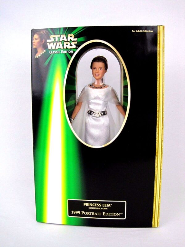 Princess Leia In Ceremonial Gown-5dd Princess Leia In Ceremonial Gown-5dd