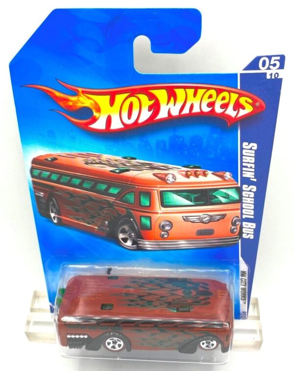 2009 HW City Works R L Surfin' School Bus #5 of #10 Brown=4 (2) 2009 HW City Works R L Surfin' School Bus #5 of #10 Brown=4 (2)