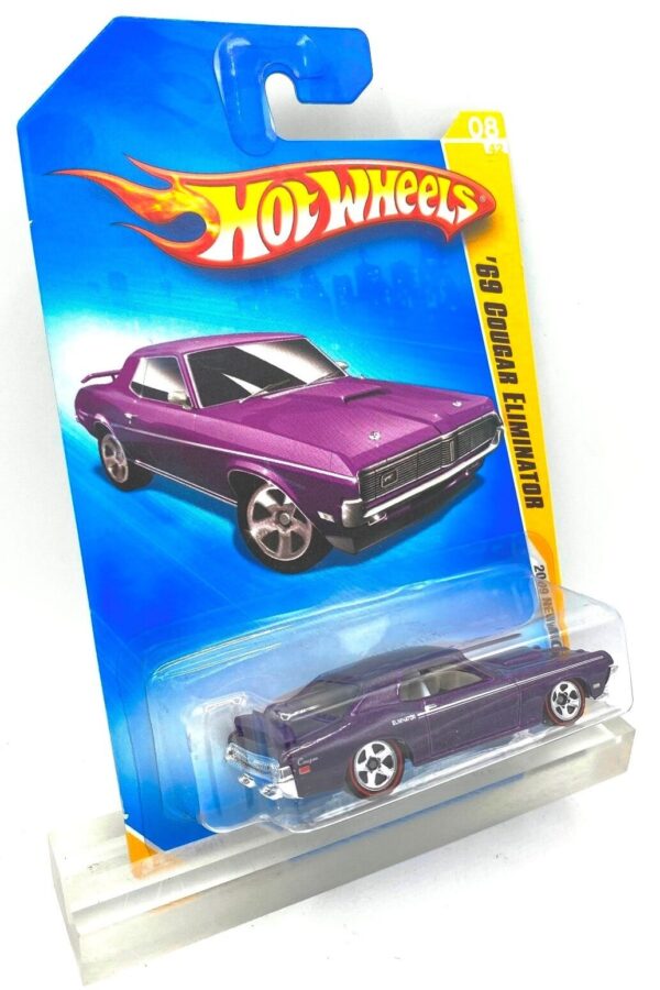 2009 R L New Models 69 Cougar Eliminator #8 of #42 Purple=5 (3) 2009 R L New Models 69 Cougar Eliminator #8 of #42 Purple=5 (3)