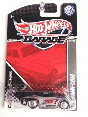 2011 Karmann Chia (Hotwheels Garage #04-06) (2)