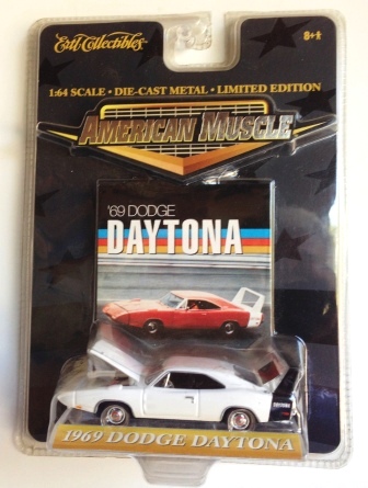 1969 Dodge Daytona (Ertl American Muscle) 1-64 (White) 2000
