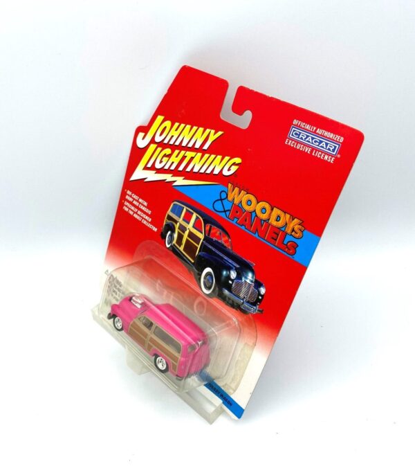 Vintage '50 Mercury Woody Wagon Pink (9)