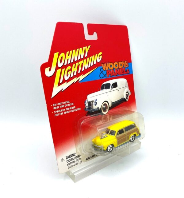 Vintage '50 Mercury Woody Wagon Yellow (5)