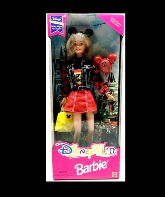Disney Fun Barbie (Red) 4a