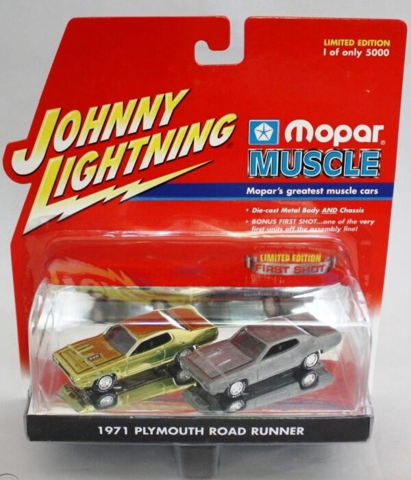 2001 Johnny lightning 1971 Plymouth Road Runner Mopar Muscle
