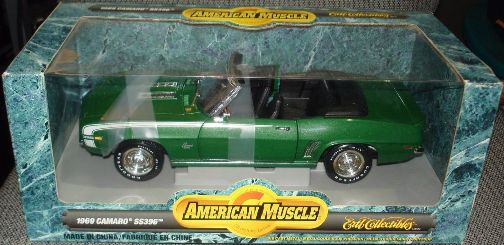 Ertl 1969 Camaro SS 396 Convertable 1-18scale (2)